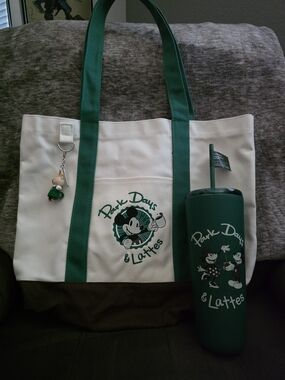 Disney Starbucks Canvas Tote with Matching Park Days Tumbler